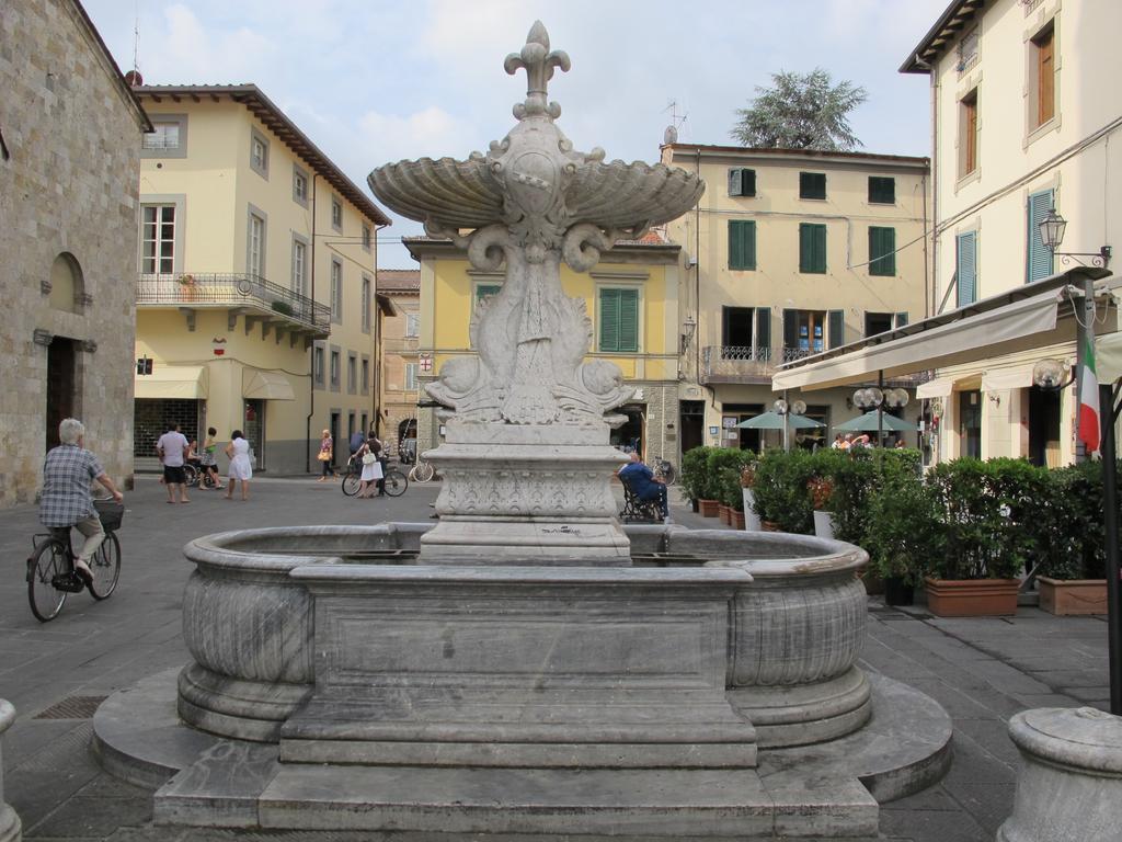 La Stagione Dell'Arte Lägenhet Camaiore Exteriör bild